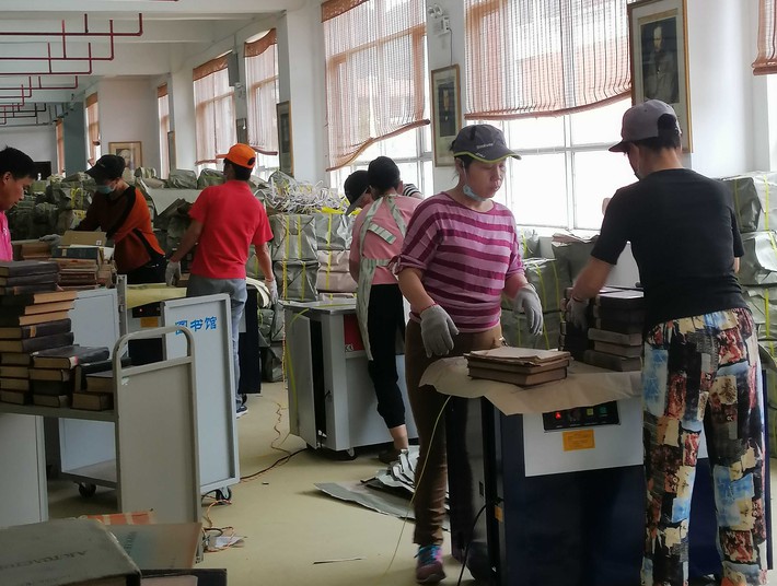 学校搬迁 图书打包